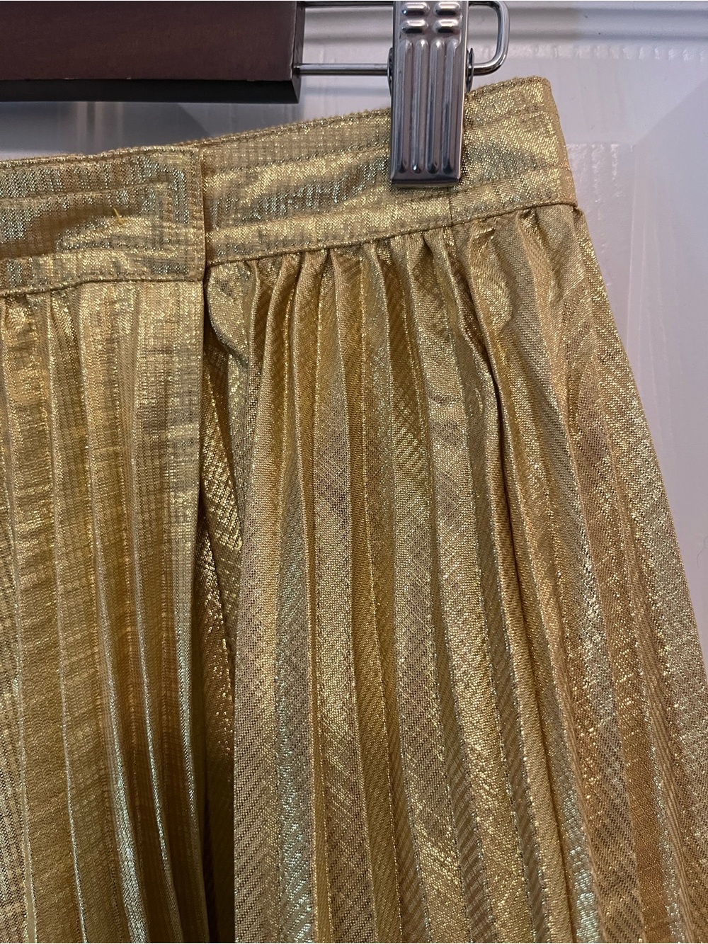 J.Crew Gold Metallic Pleated Midi Skirt Size 4 | Holiday Party Glam - Picture 6 of 9